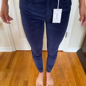 NWT-FRAME BRIGHT NAVY VELVET- BLUE LE HIGH SKINNY HIGH SKINNY FIT. SIZE 26
